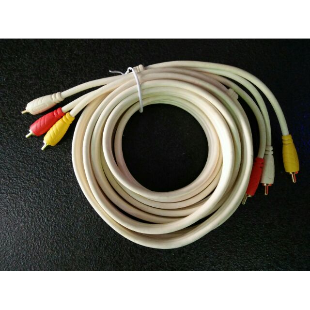 Dây AV 3 ra 3 dài 5 mét Choseal loại đẹp san phẩm được chụp tại Shop