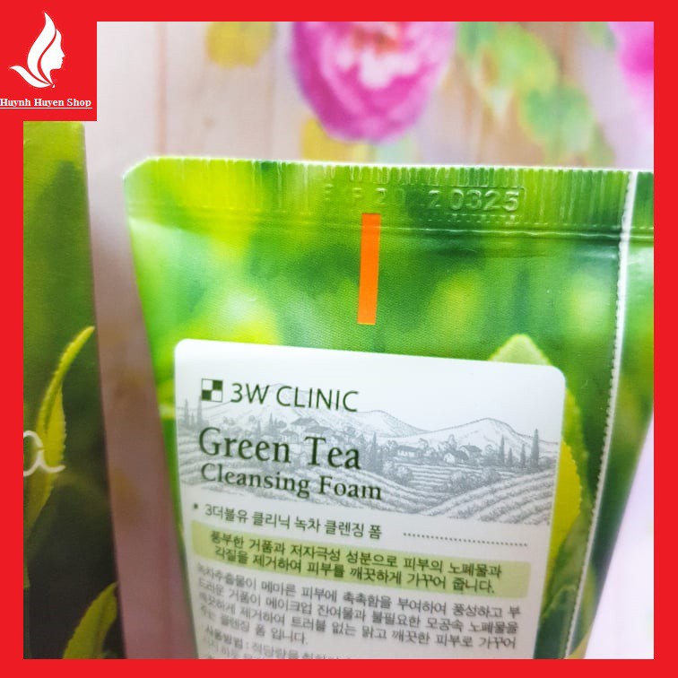 Sữa rữa mặt sáng da ngừa mụn trà xanh 3w clinic Hàn Quốc