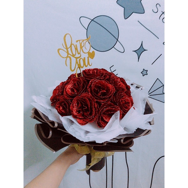 [Tặng kèm thiệp] - Bó 21 hoa hồng nhũ kim tuyến đỏ kèm chữ Love you làm quà tặng