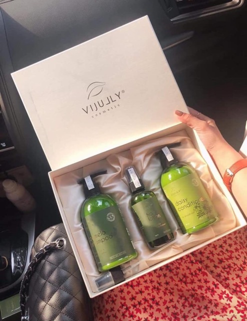 [TẶNG 1 CHAI TINH DẦU BƯỞI] Combo Dầu gội bưởi + Dầu xả dừa + Tinh dầu bưởi Vi Jully, Giúp Giảm tóc rụng, kích mọc tóc