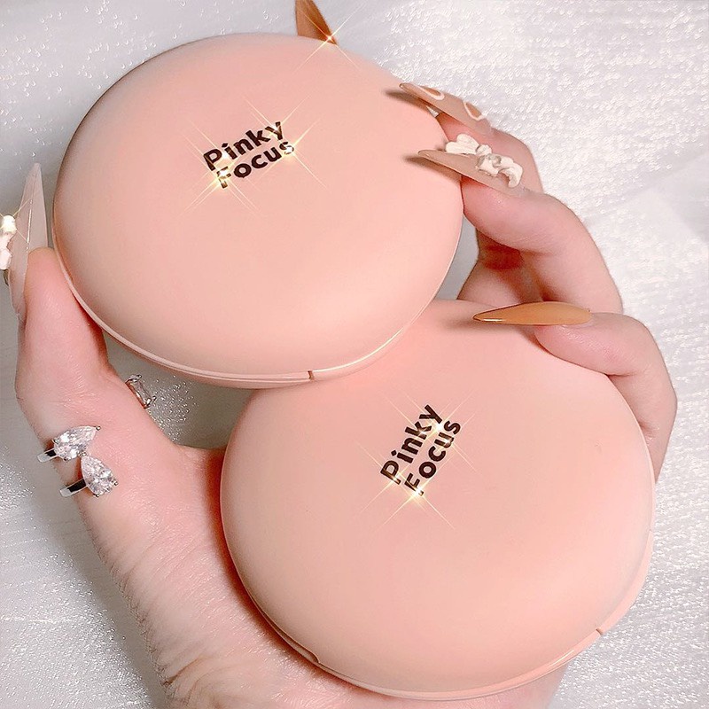 Phấn phủ dạng nén kiềm dầu PinkyFocus hộp hồng
