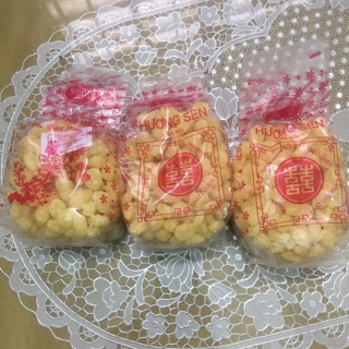 FREE SHIP  Mứt hạt sen (hút chân không)