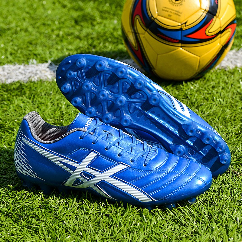 Giày đá bóng chuyên nghiệp cho thanh niên phù hợp với sân cỏ tự nhiên size 35- 45