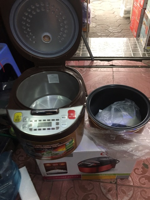Nồi cơm điện tử Cuckoo CR 689, 1.8L, bảo hành 1 năm | BigBuy360 - bigbuy360.vn