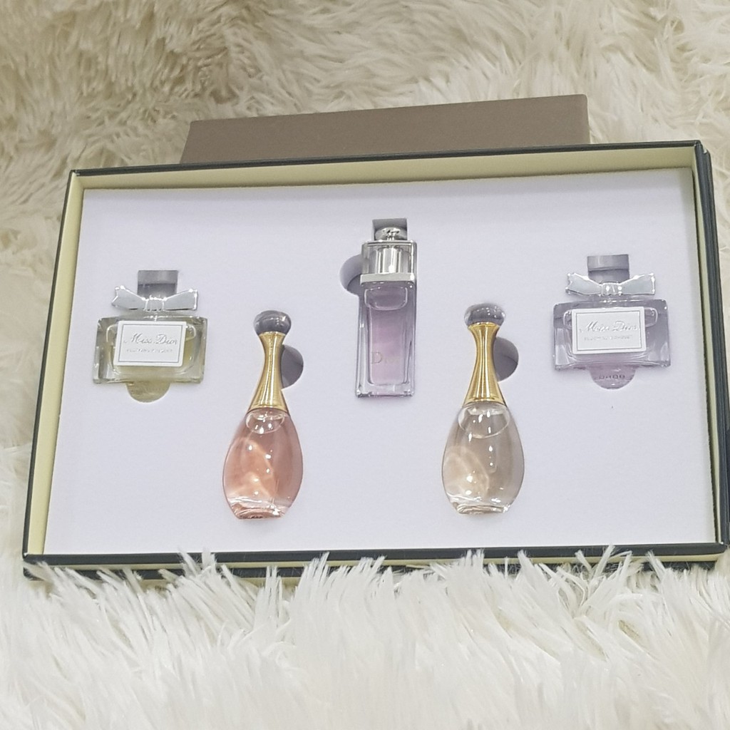 Nước hoa mini 𝘊𝘩𝘪́𝘯𝘩 𝘏𝘢̃𝘯𝘨 ComBo Bộ Set Bộ Nước Hoa Dior Mini 5 chai -chính hãng Dior