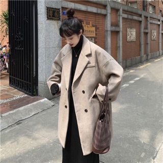 Áo khoác dạ dáng dài kiểu dáng blazer, cổ 2 ve túi lắp