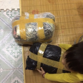 Áo len kiện hàng quảng châu l1