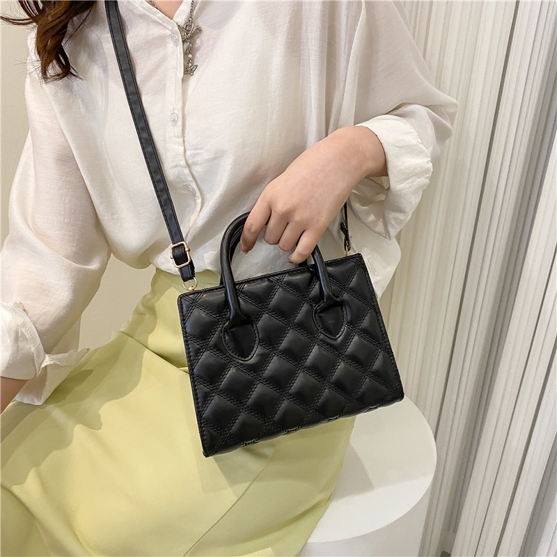 Túi Xách Đeo Vai Hình Vuông Nhỏ Màu Trơn Thời Trang Mới 2022 Cho Nữ