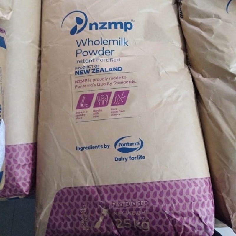 Sữa bột nguyên kem New Zealand