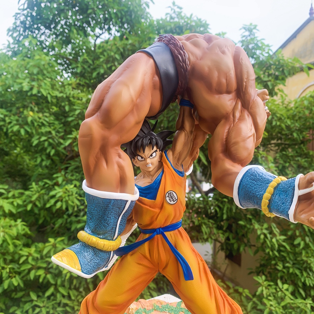 Mô hình songoku đại chiến nappa siêu hot