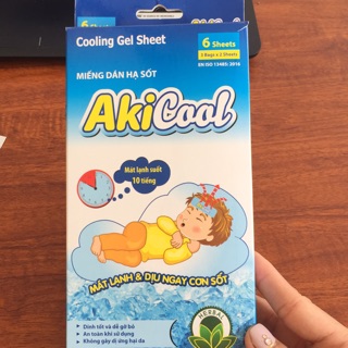 1 hộp( 6 miếng) Miếng dán hạ sốt Akicool