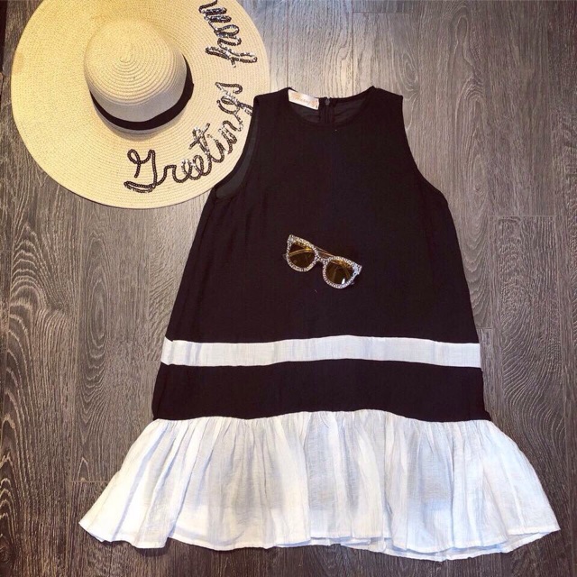 Váy ba lỗ đuôi cá