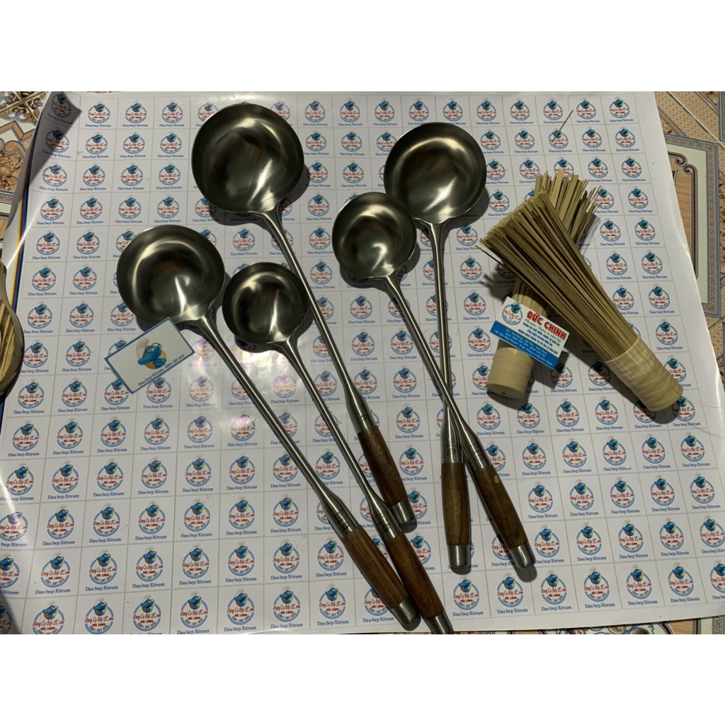 Muôi xào vá xào muôi múc canh nhà hàng và gia đình