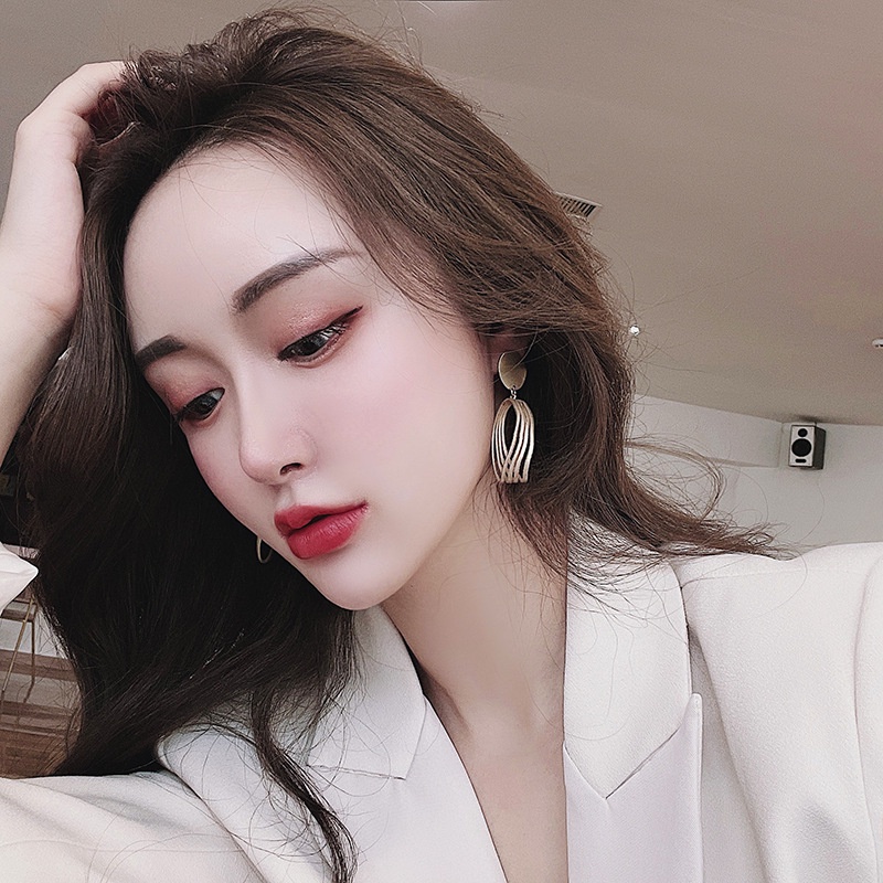 Khuyên tai kẹp không bấm lỗ chốt cố định K034 bằng hợp kim mạ vàng hình elip bigsize dáng dài Leous Accessories