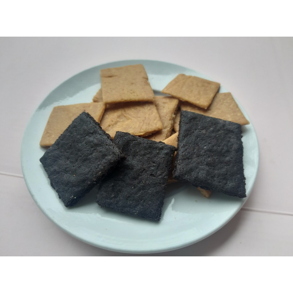 Bánh khoai mỳ chay Bánh mặn giòn ăn vặt đặc biệt 250G