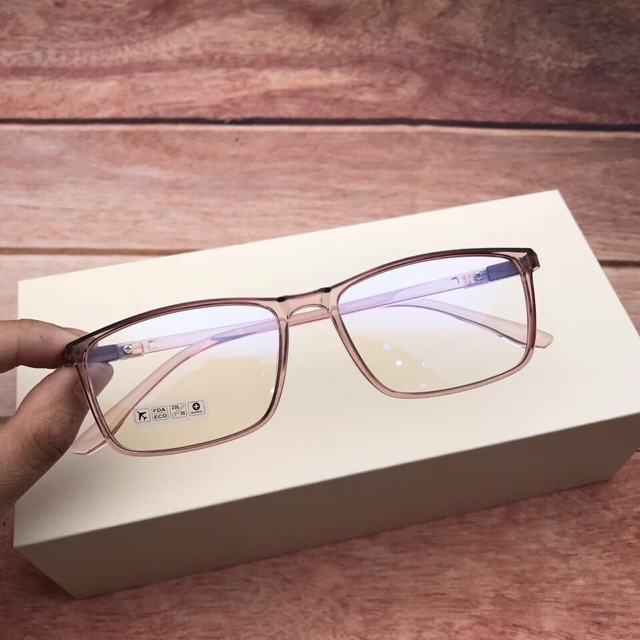 Gọng cận siêu dẻo