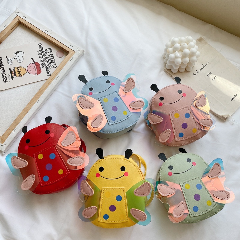 Túi đeo chéo cho bé gái hình ong lấp lánh, khủng long thân thiện chất da đẹp kiểu dáng siêu xinh mẫu mới năm 2021