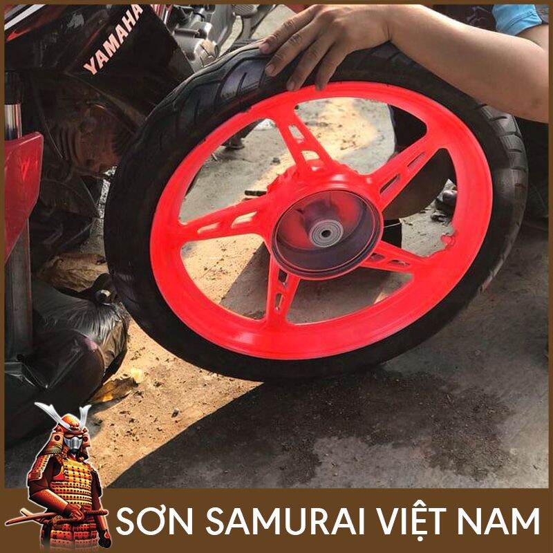 Sơn Samurai màu đỏ huỳnh quang 57 chính hãng, sơn xịt dàn áo xe máy chịu nhiệt, chống nứt nẻ, kháng xăng