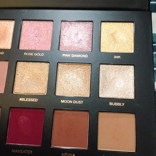 Bảng mắt Huda Rose Gold Remastered