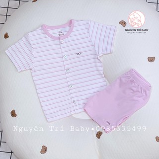 Bộ quần áo Nous Petit cài thẳng cộc kẻ trắng hồng (size từ 3-6 tháng đến 9-12 tháng)
