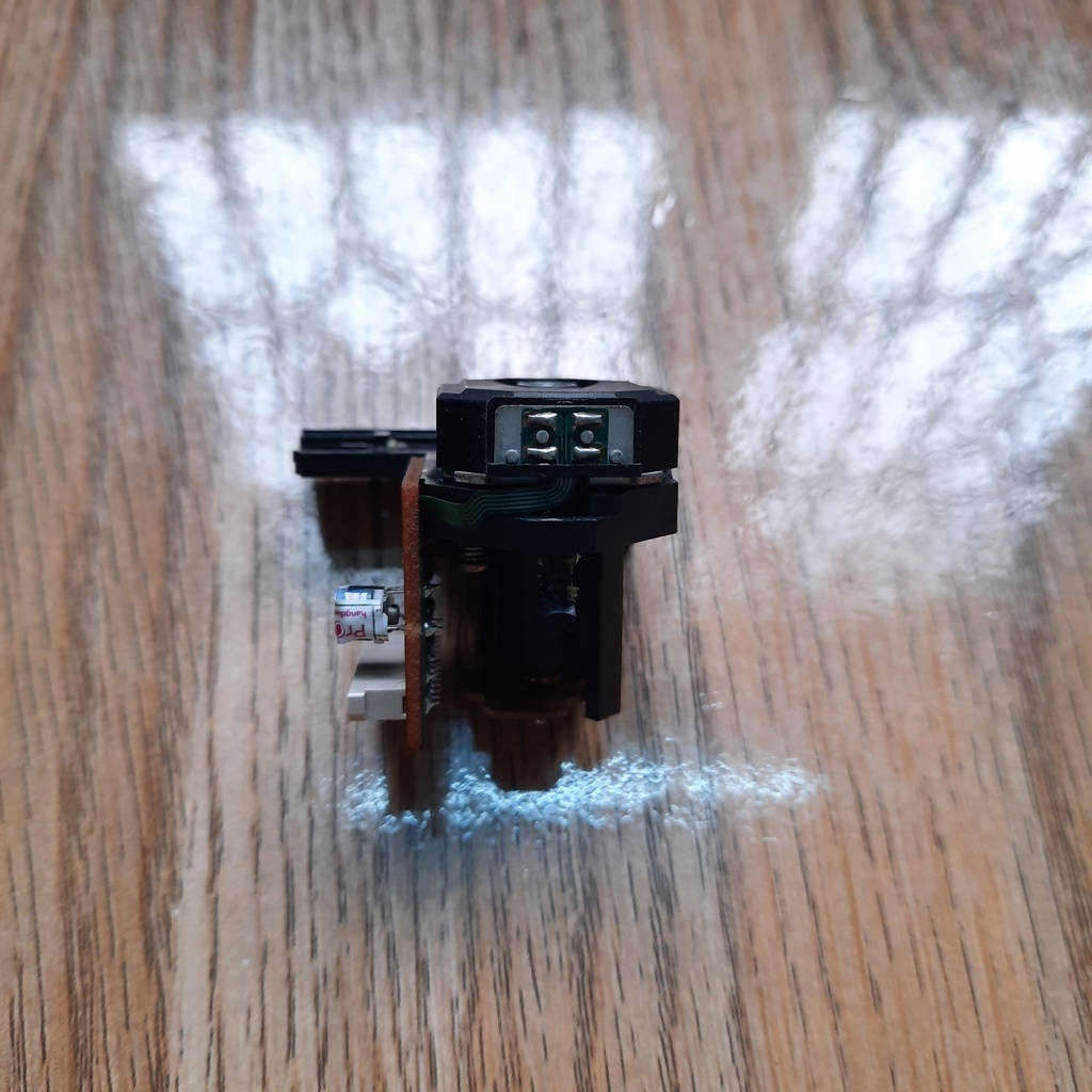 MẮT SHARP KCP1H CŨ