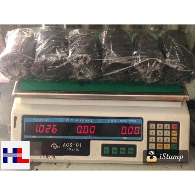 Chỉ May Công Nghiệp Màu Đen 40/2 ( 6 Cuộn )
