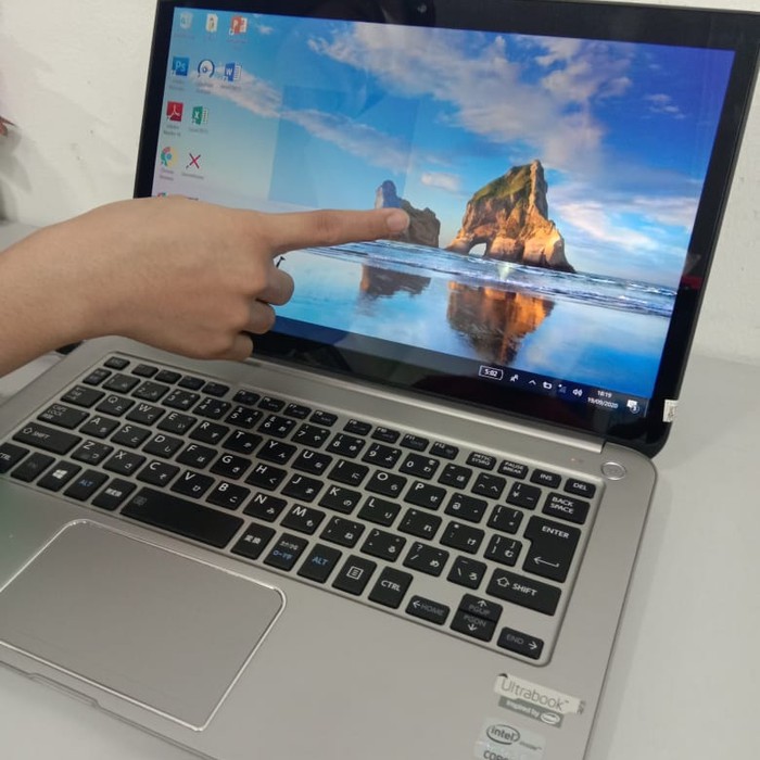 laptop dell 3350 i5/4g/256G THẾ HỆ THỨ 5 MÀN CẢM ỨNG | BigBuy360 - bigbuy360.vn
