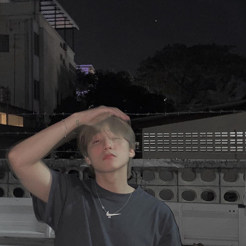 Áo thun Air Fear of God