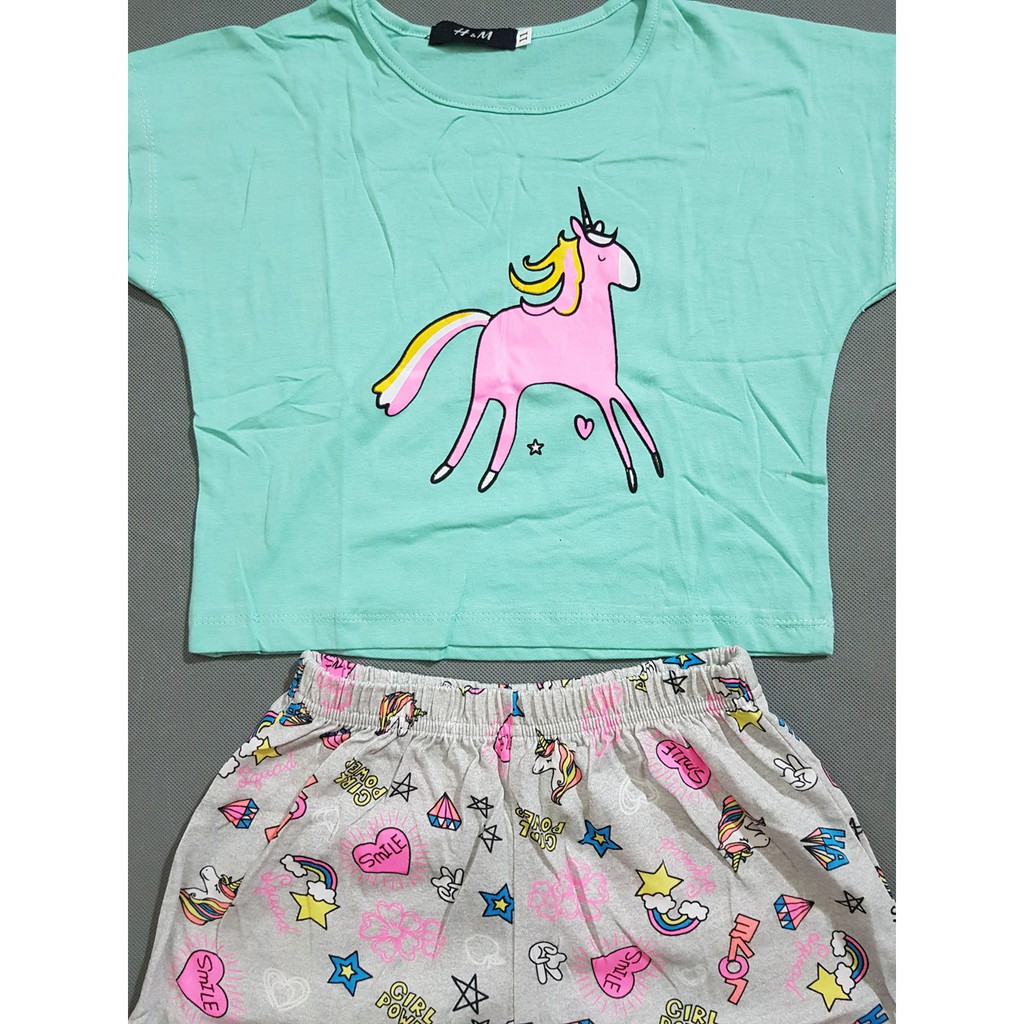 Bộ thun cotton áo croptop in ngựa mùa hè bé gái