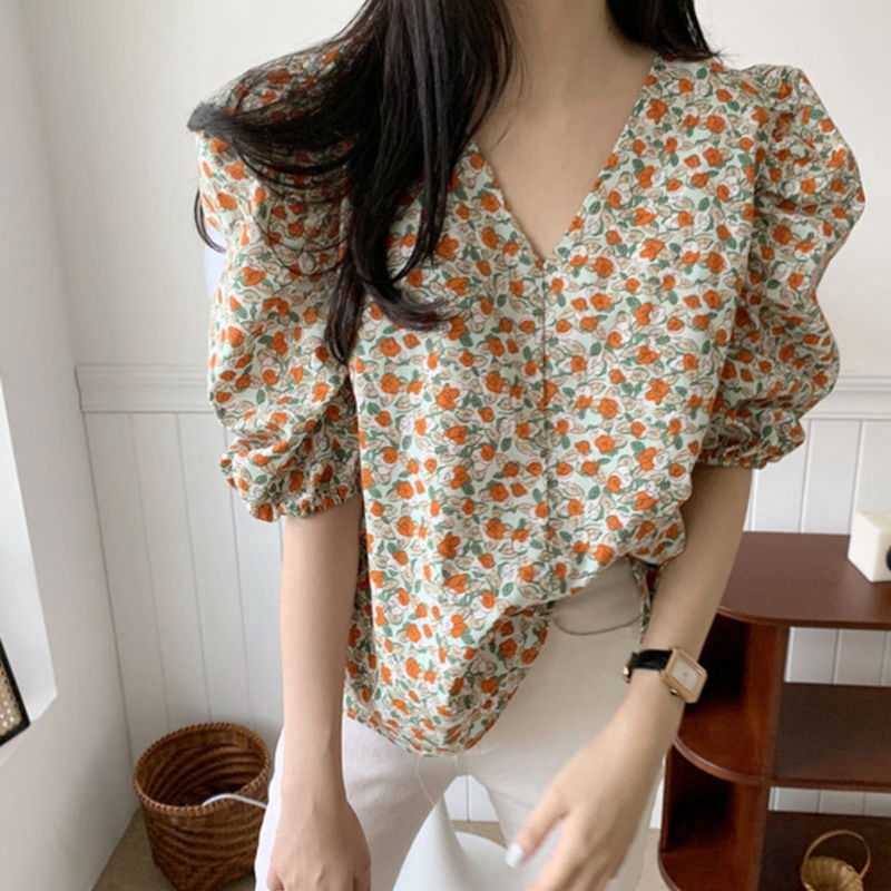 Áo Nữ Tay Ngắn Cổ Chữ V Họa Tiết Hoa Thời Trang Quyến Rũ