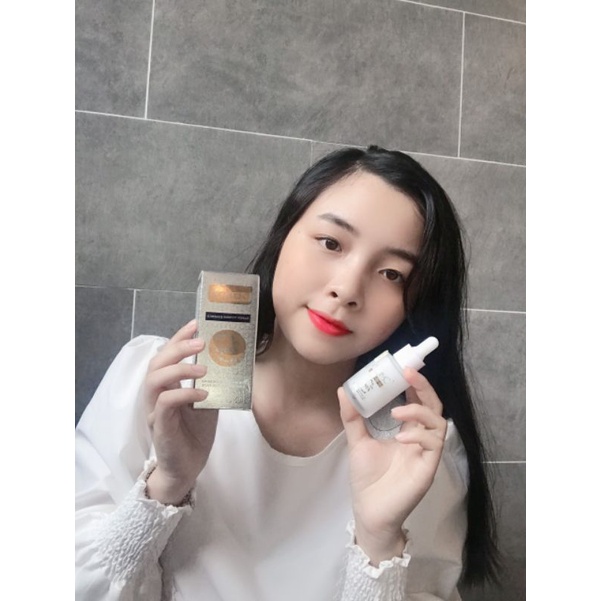 Huyết thanh trắng da 7 day, serum dưỡng da mỹ phẩm Queenie Skin.