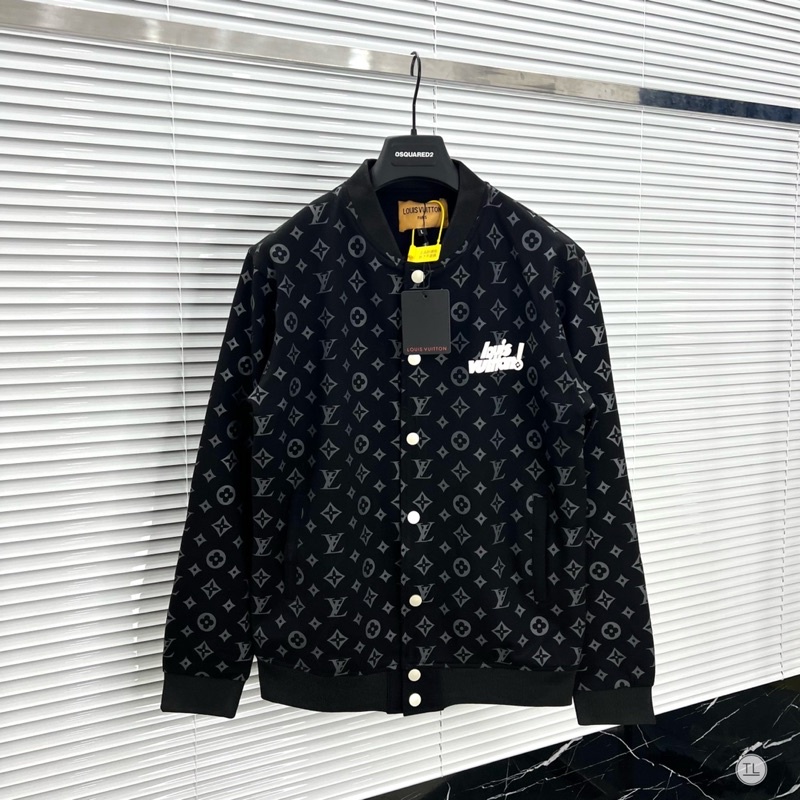 Áo Khoác Bomber LV Hot