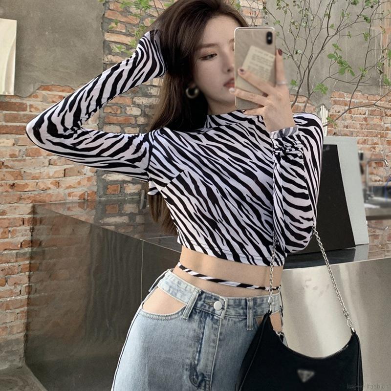 Áo croptop tay dài hở lưng họa tiết ngựa vằn quyến rũ thời trang cho nữ