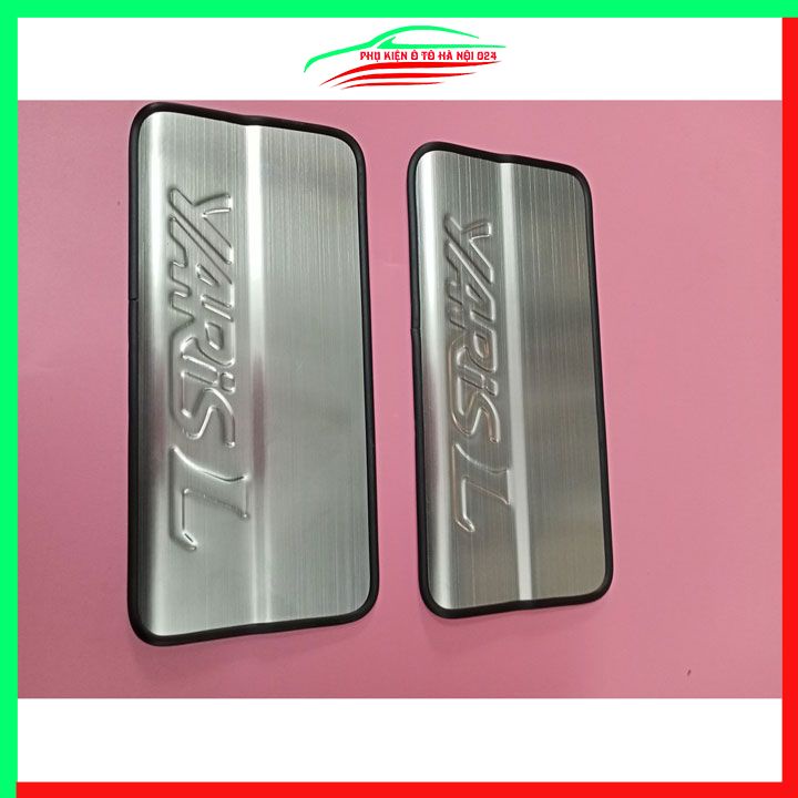 Bộ nẹp bước chân inox ô tô Yaris 2014-2017 chống trầy làm đẹp ô tô