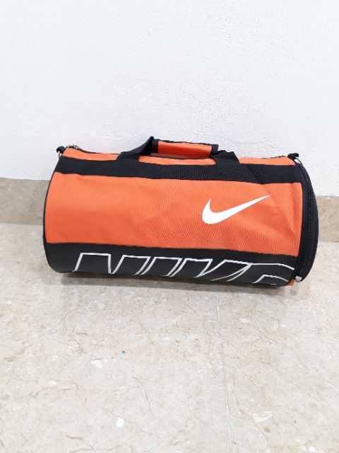 Túi trống bóng đá có ngăn để giày riêng