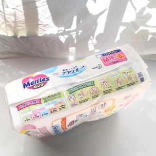 Bỉm Quần Merries M 64
