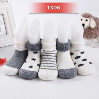 Combo 5 đôi tất lông xù siêu đáng yêu cho bé