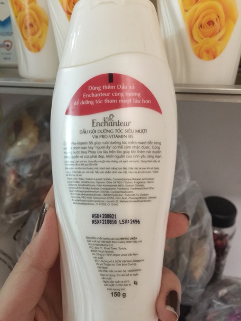 Dầu gội Enchanteur 150ml