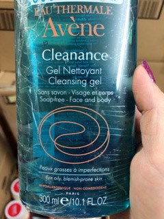 Sữa rửa mặt avene