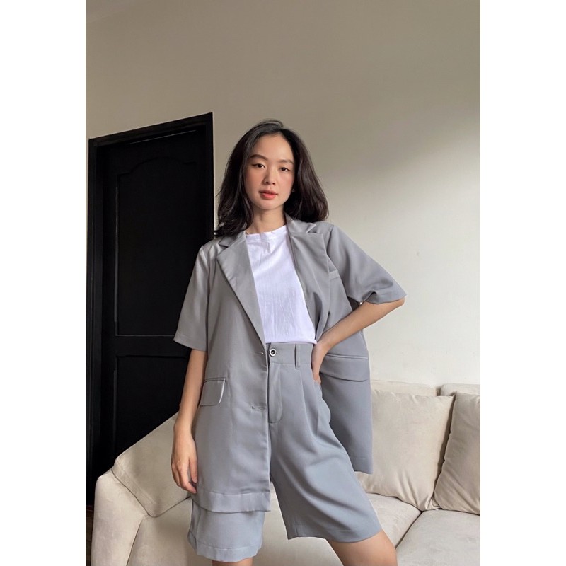 Áo blazer cộc tay thiết kế