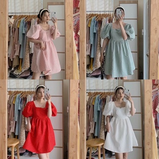 Đầm BBD gấm xốp cổ vuông tay phồng