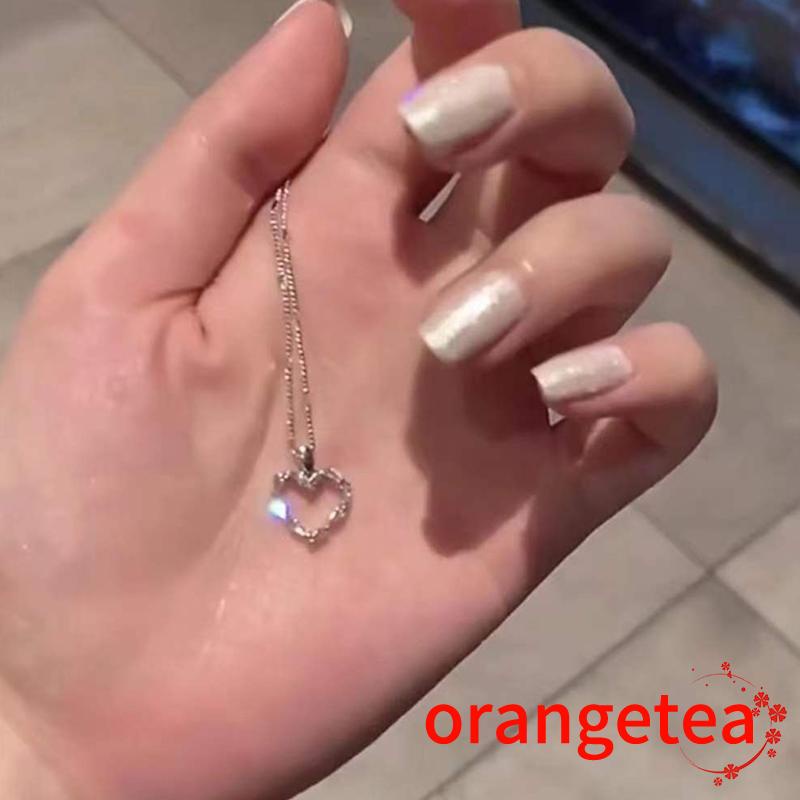 ORT-Women Simple Style Necklace with Hollow Out Heart-shaped Pendant, Silver Neck Chain, Gifts for Wife/ Girlfriend
