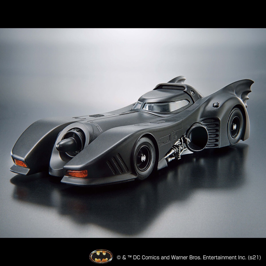 Mô hình lắp ráp 1/35 SCALE MODEL KIT BATMOBILE