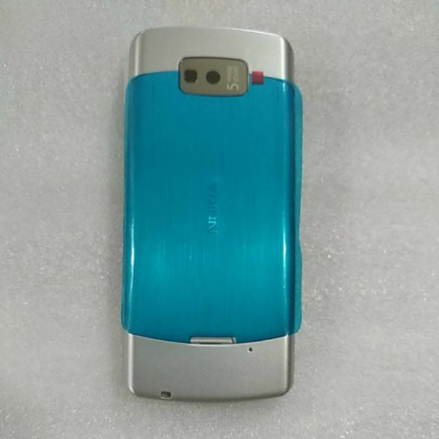 Vỏ nokia N700 trắng và đen.