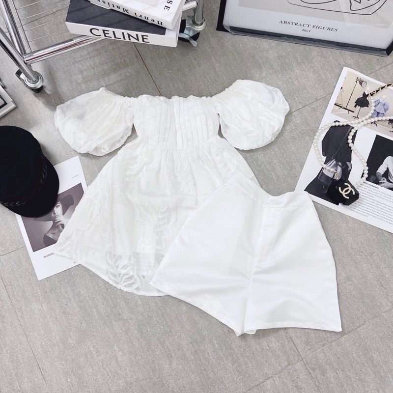 Set áo BABYDOLL ren hoạ tiết rớt vai kèm quần shorts trắng