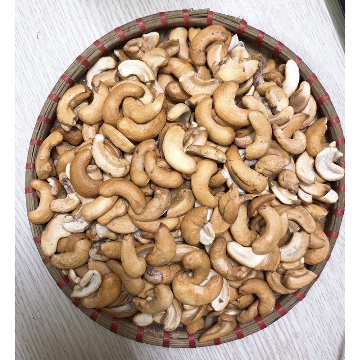 Hạt điều rang muối sạch lụa hộp 500g