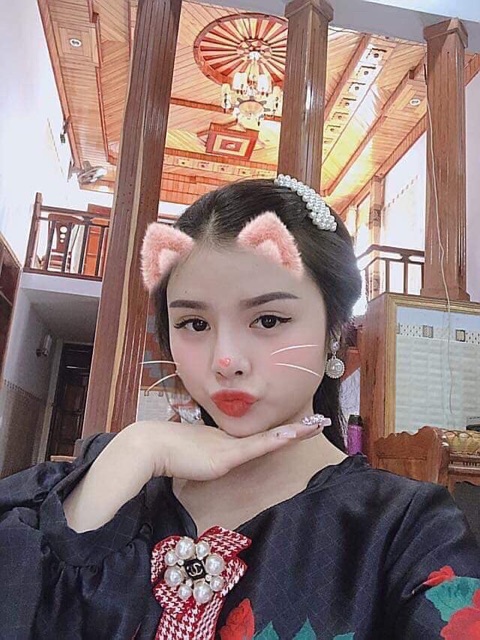 💐💐💐VAVACHI LIPS TATOO tông 03 - Đỏ đất. Tông này là cháy hàng liên tục nha quý dị😘😘⭐️⭐️🌟