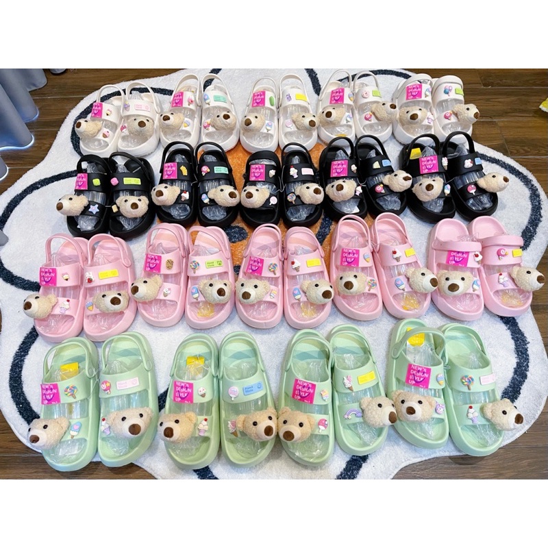 SIÊU CÁ TÍNH - SIÊU HOT - GIÀY SANDAL XỐP CÓ QUAI GẮN GẤU DỄ THƯƠNG - GIÀY ĐẾ BÁNH MÌ