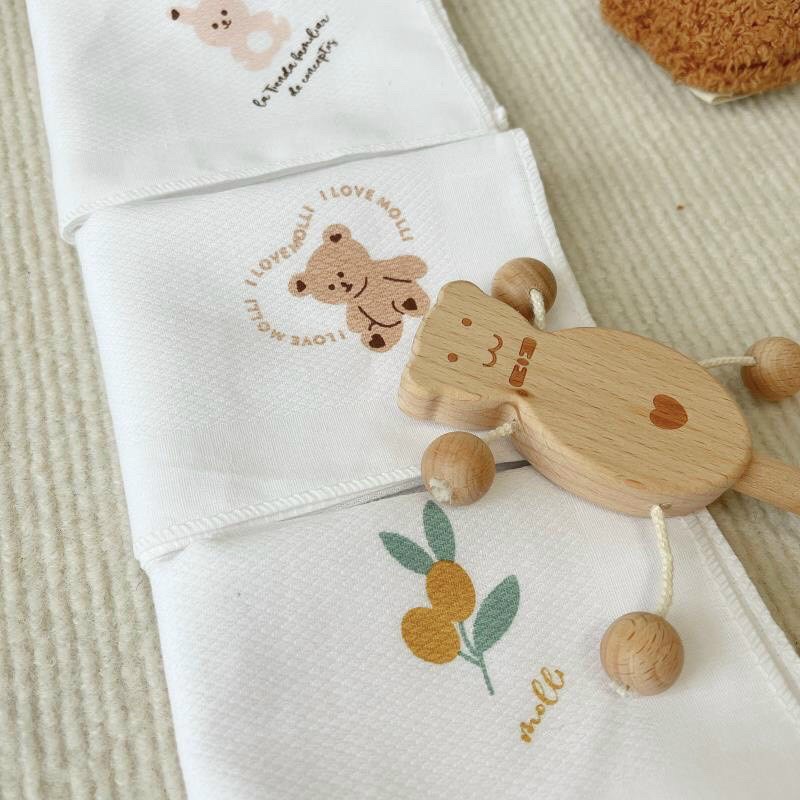 Khăn sữa Molli hình gấu thỏ