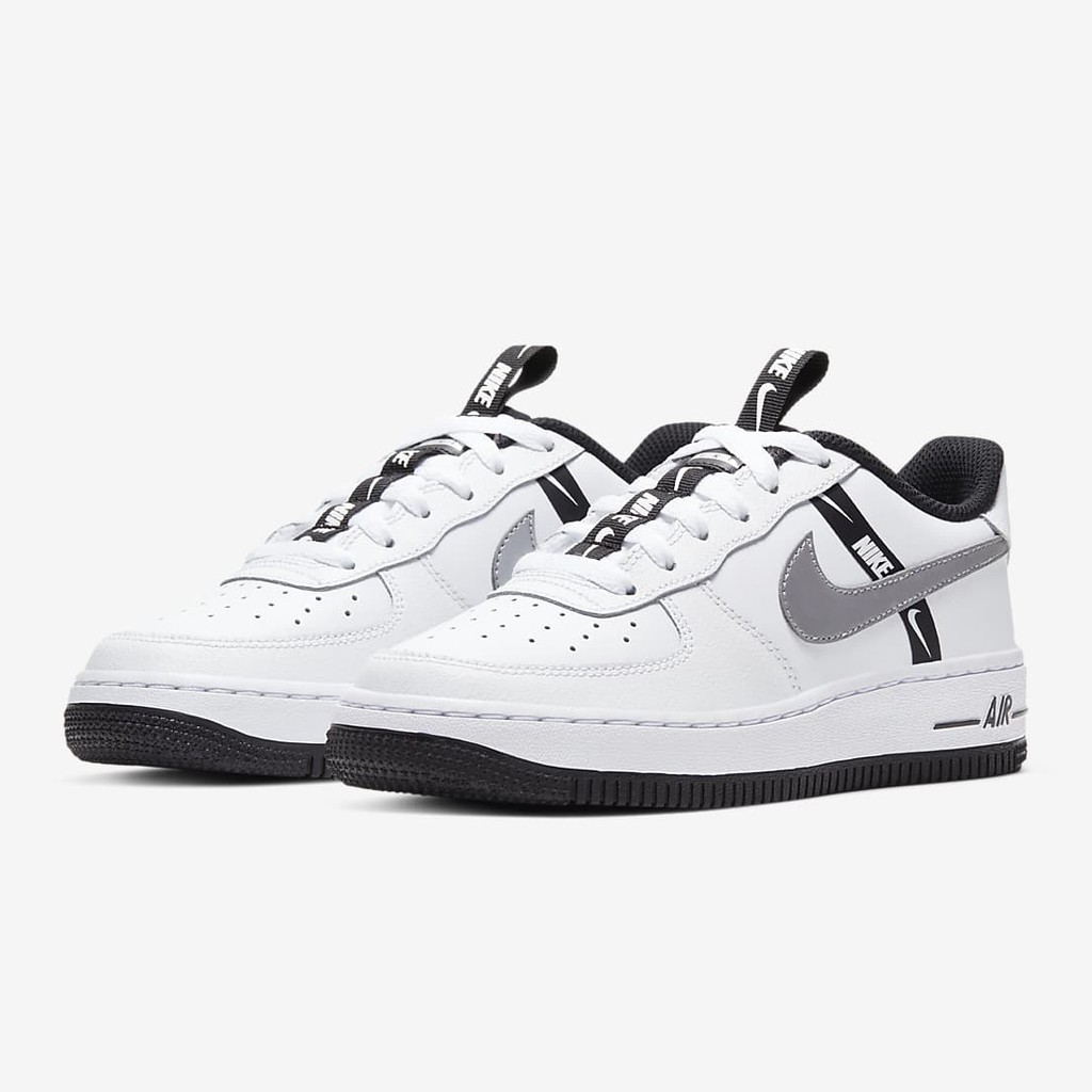 Giày sneaker nữ Nike Air Force 1 LV8 Reflect Silver chính hãng